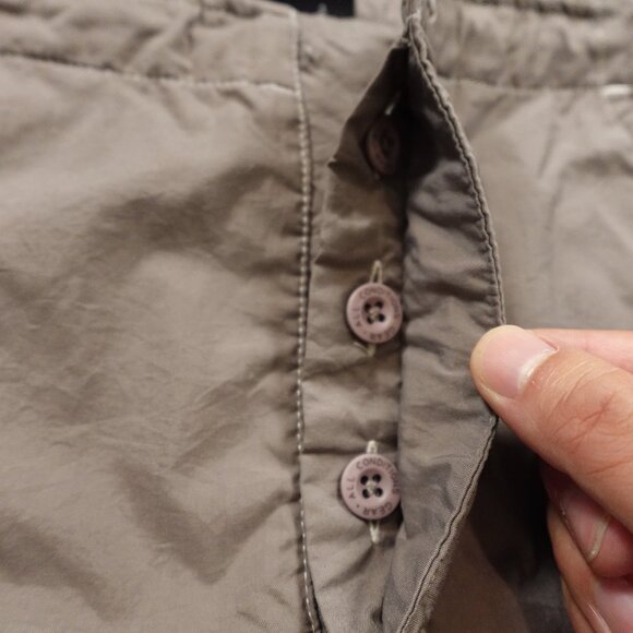 Nike ACG nylon pants women's large taupe missing top button - Picture 3 of 15